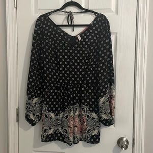 Xhilaration romper with ballon sleeves